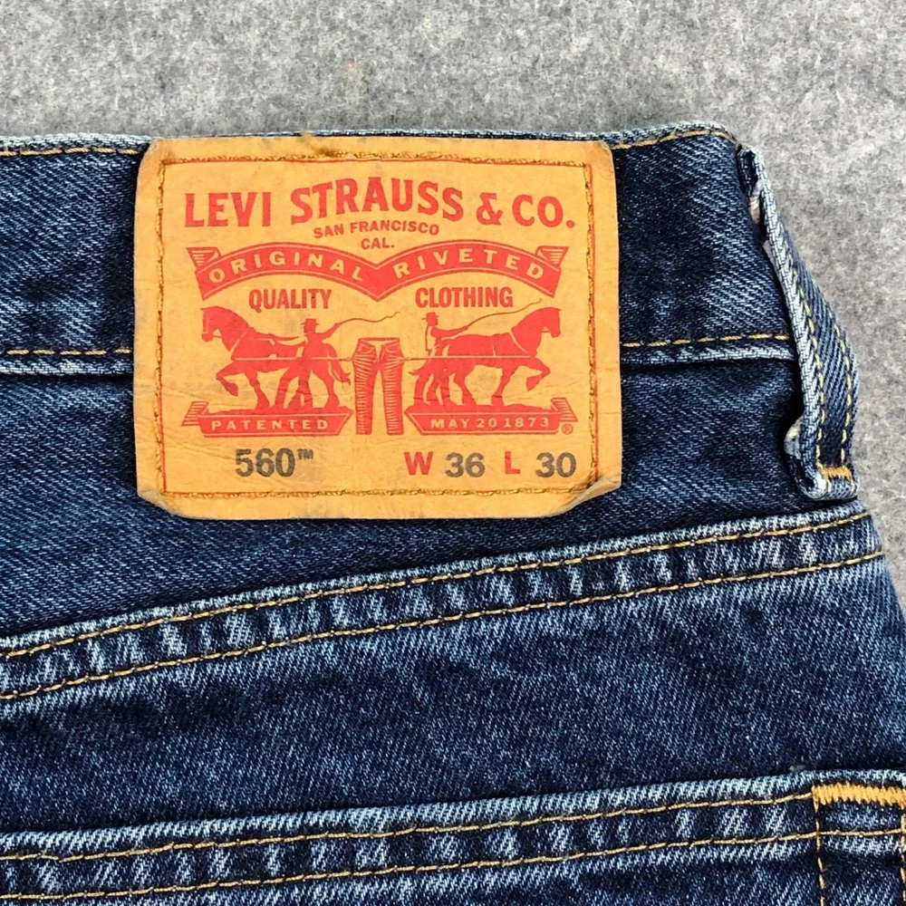 Levis levi mens
